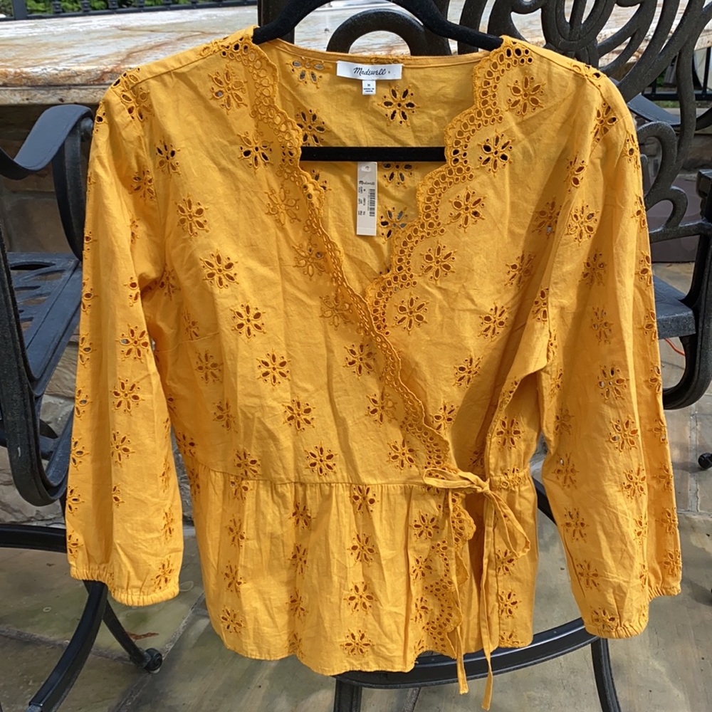 NWT 🌺 Madewell Scalloped Eyelet Wrap Top Sz M - Picture 6 of 9